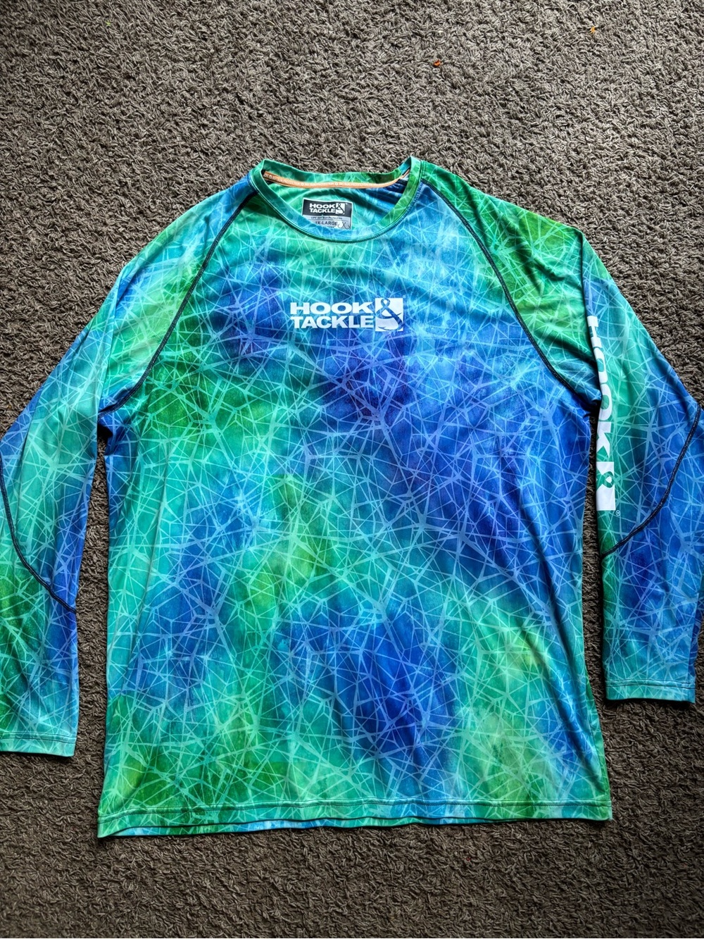 Hook & Tackle Men's Long Sleeve Performance Shirt - Blue & Green